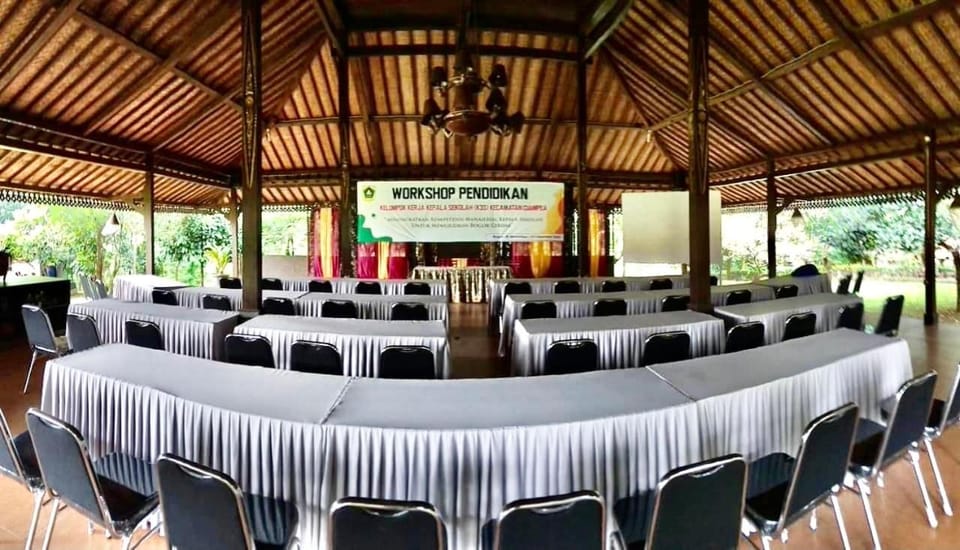 Meeting/conference room