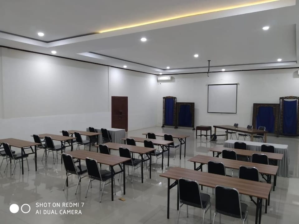 Meeting/conference room
