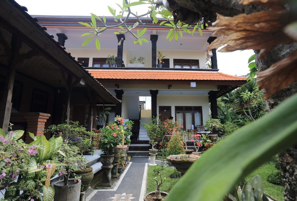 Property building, Garden