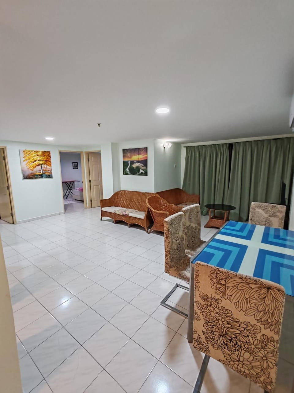 2 mins to beach Apartment 3 rooms Apartment in Perak