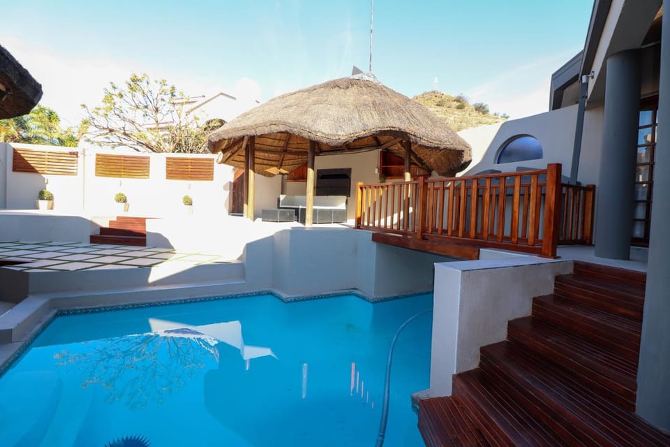 Pool view, Swimming pool, Swimming pool
