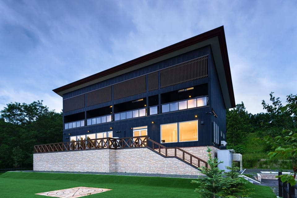 Property building, Garden