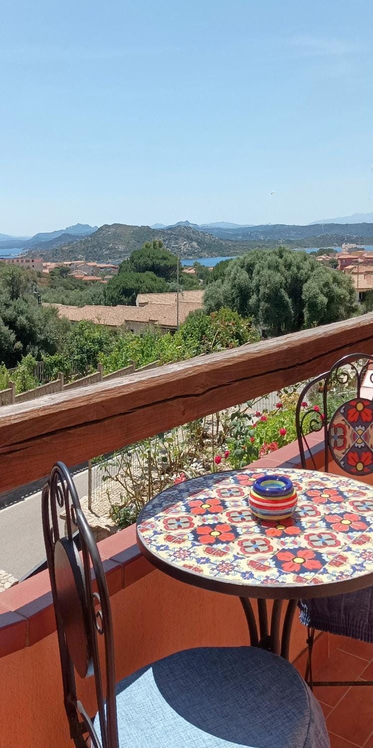 The Roses Garden Bed and Breakfast in Sardinia