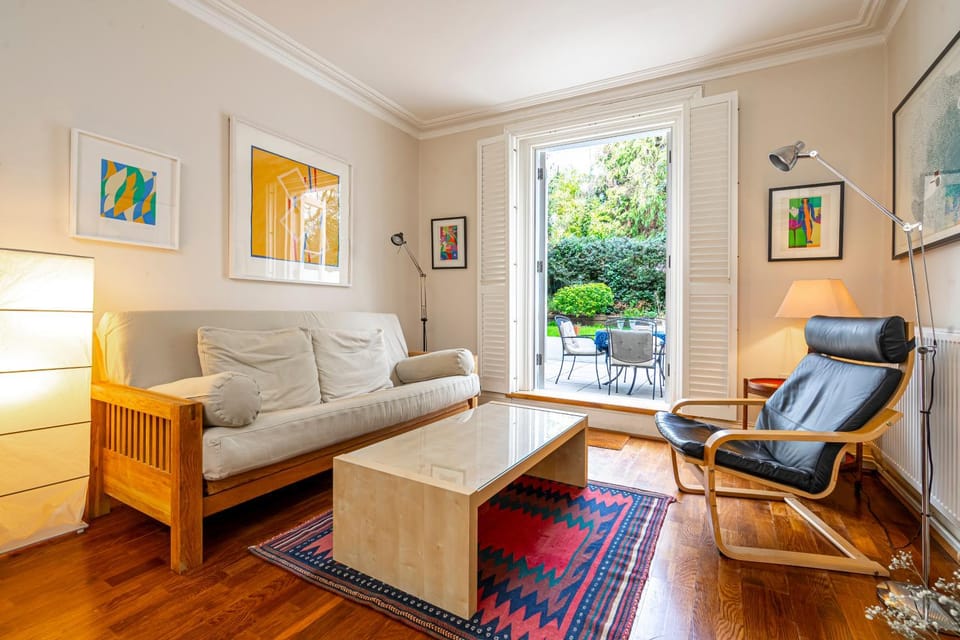 Garden, Seating area, Garden view