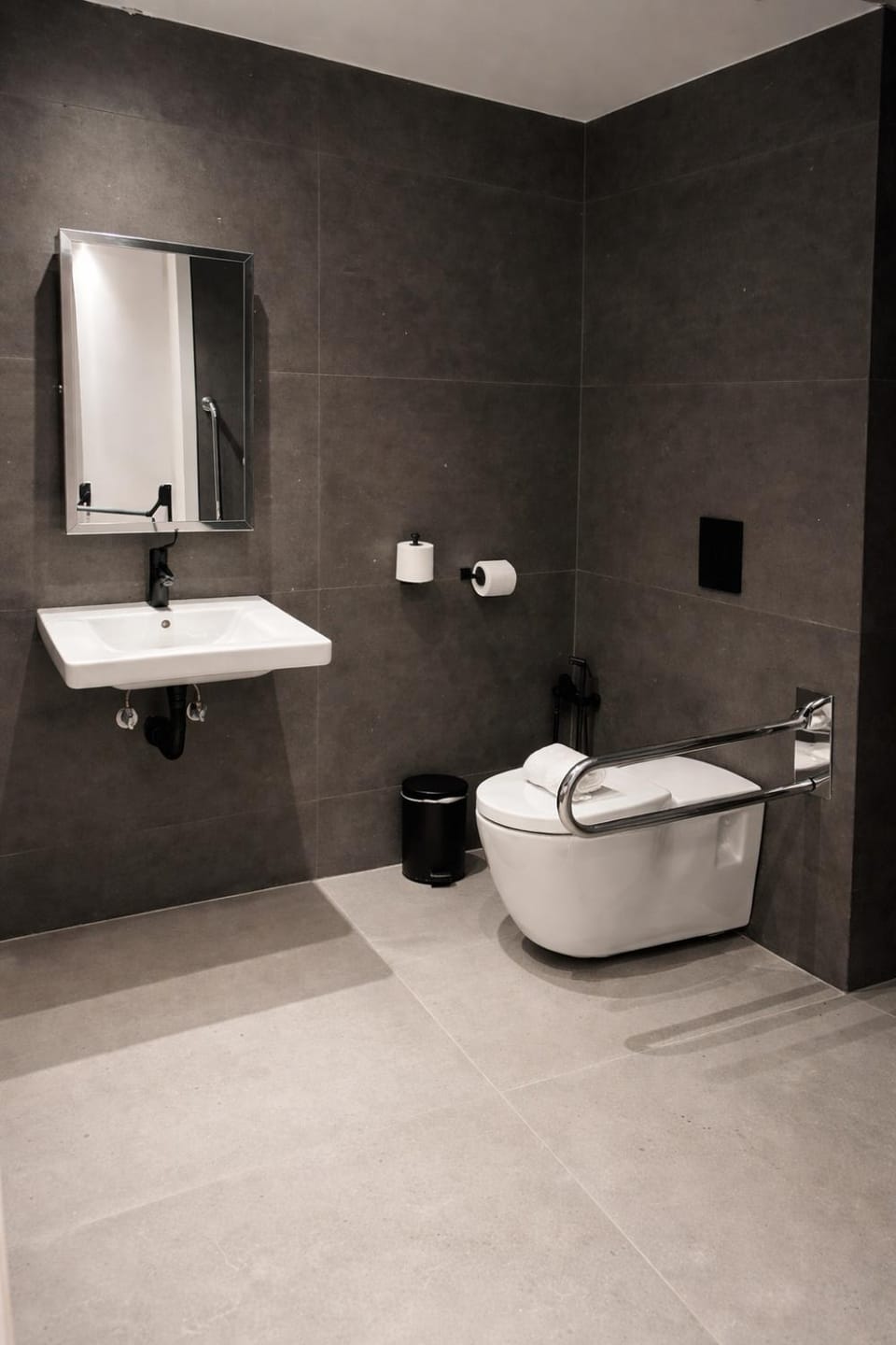 The Alex Monte Kastella, Santikos Collection Hotel in Pireas