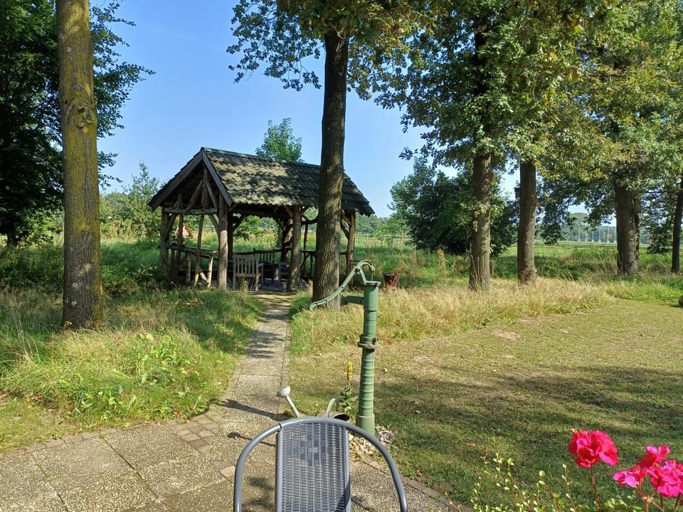 B&B Het mooie uitzicht Bed and Breakfast in Reuver