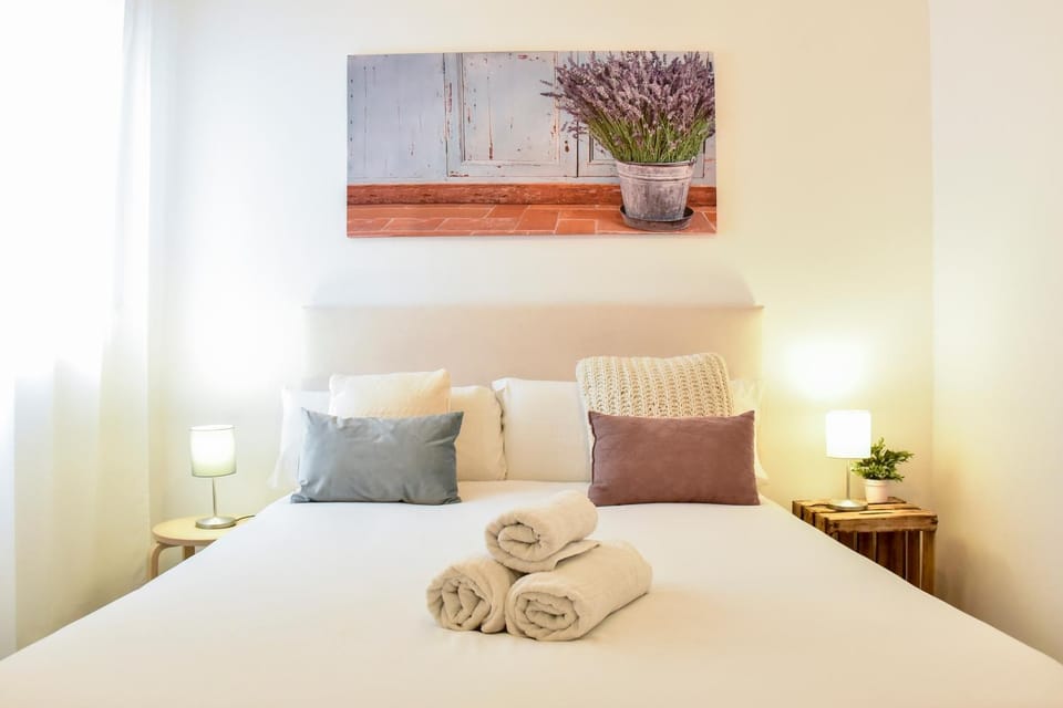 Alohamundi San Leandro Apartment in Seville