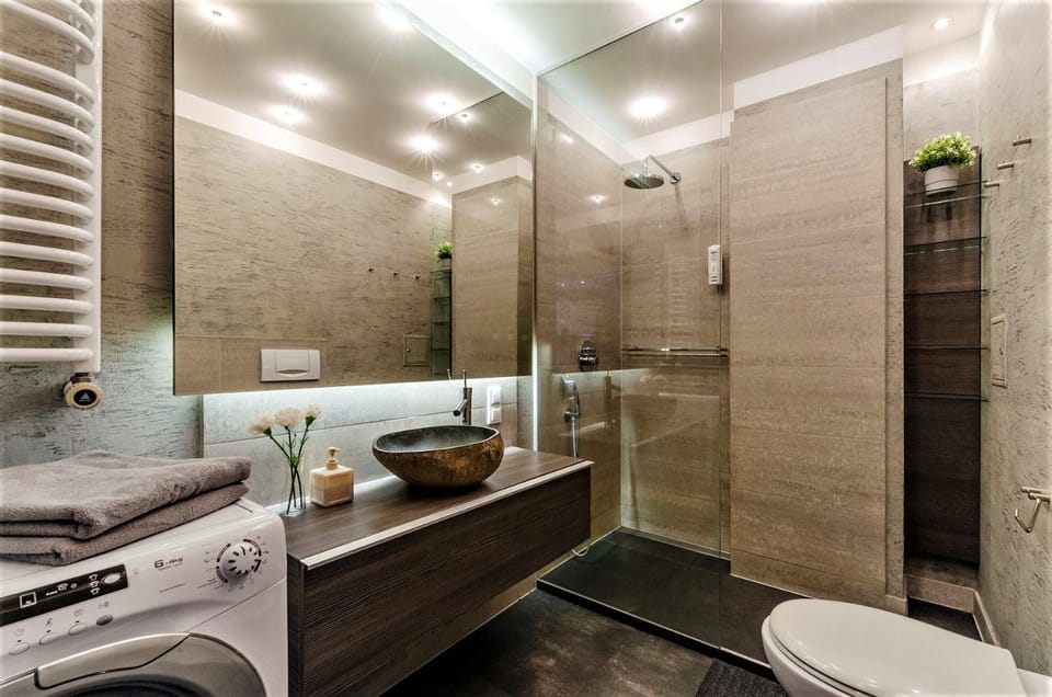 Shower, Toilet, Bathroom