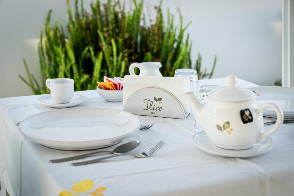 Balcony/Terrace, Breakfast, Continental breakfast, Buffet breakfast, Italian breakfast, English/Irish breakfast, American breakfast