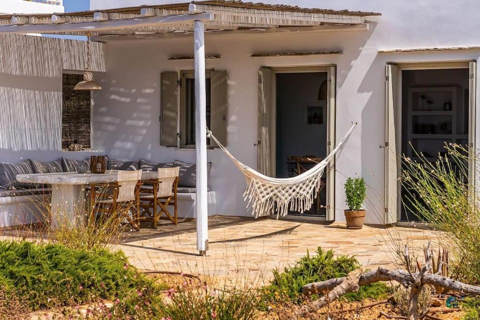 House of Harmony - Beachfront House in Decentralized Administration of the Aegean