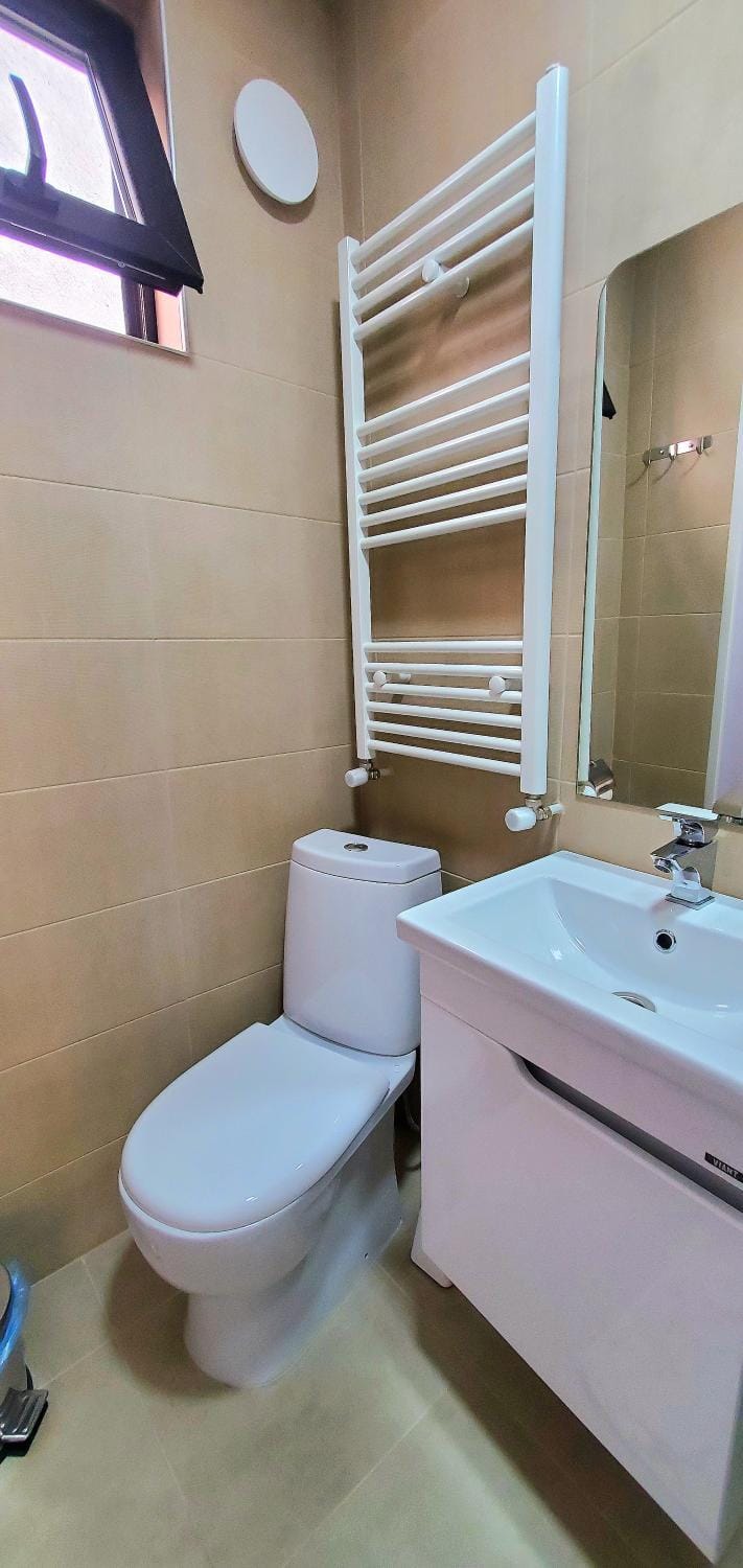 Toilet, Bathroom