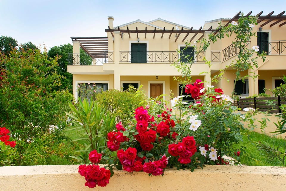 Property building, Garden