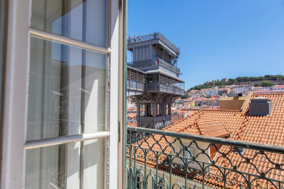 Balcony/Terrace, City view, Landmark view, Street view