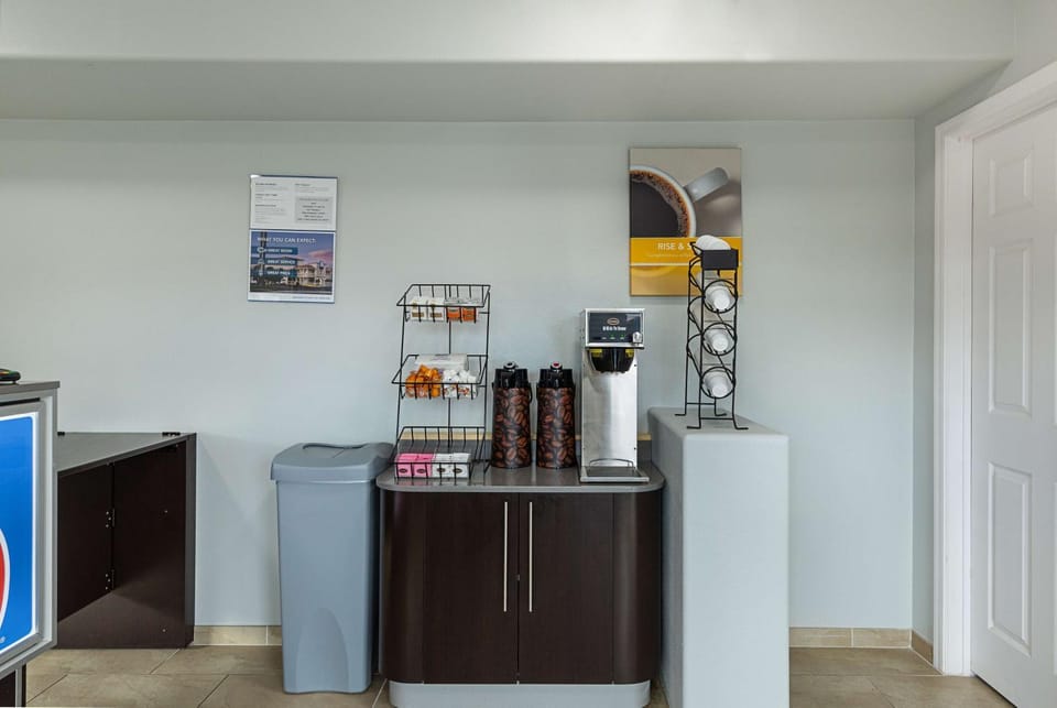 Coffee/tea facilities