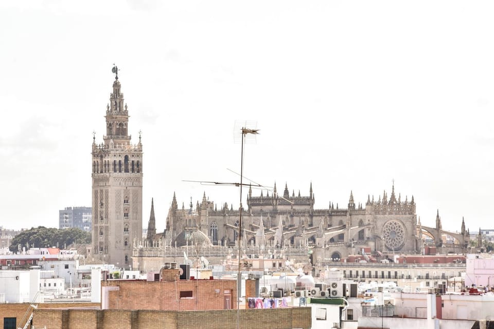 Nearby landmark, Neighbourhood, City view, Landmark view