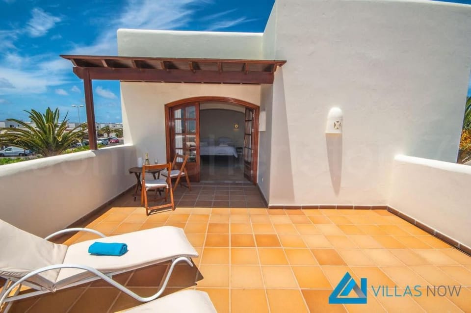 Villa Valentina - LH156 By Villas Now Ltd Villa in Isla de Lanzarote