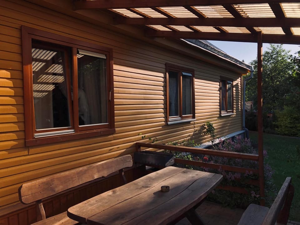 Patio, Facade/entrance