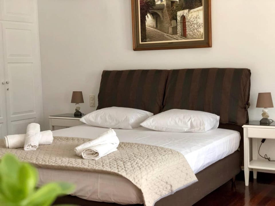 Villa Andros Époque Villa in Decentralized Administration of the Aegean