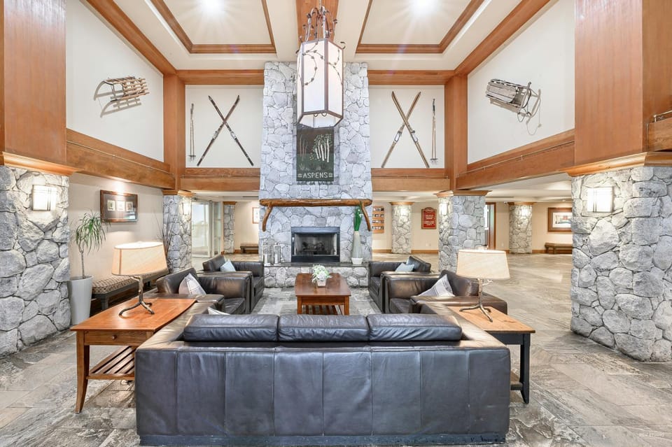 The Best ski-in/ski-out at The Aspens Apartment in Whistler