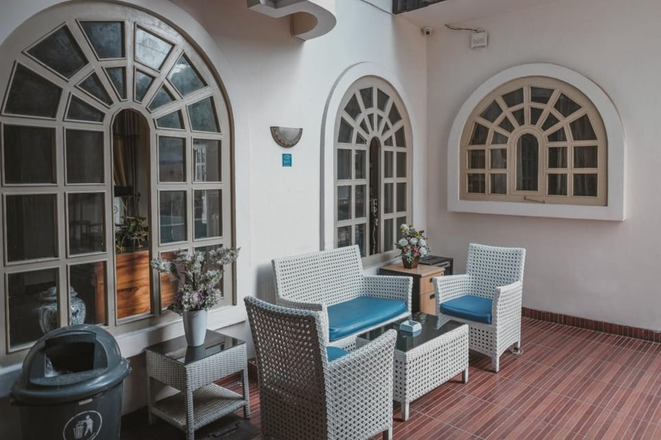 Seating area
