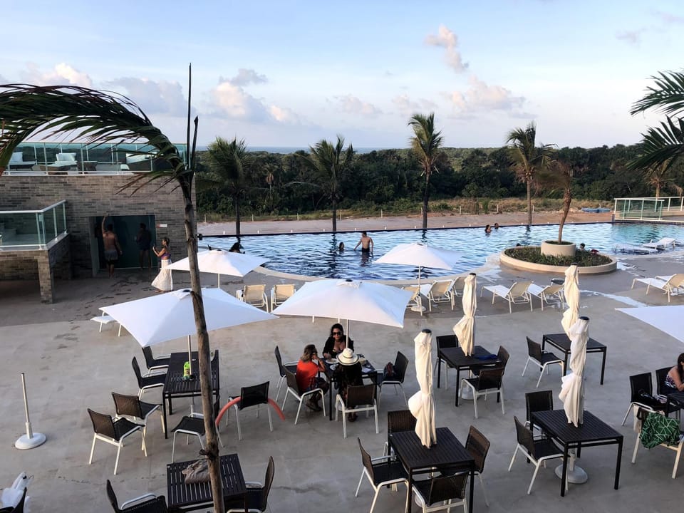 Balcony/Terrace, Banquet/Function facilities, Pool view, Facility for disabled guests
