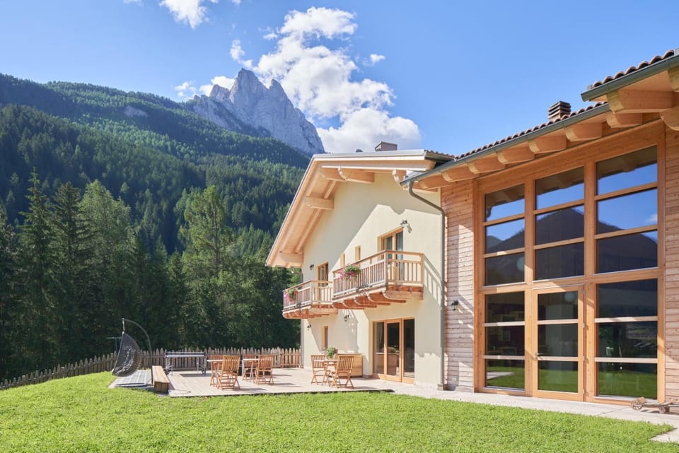 Eco-Green Fiores Agriturismo Farm Stay in Pozza di Fassa