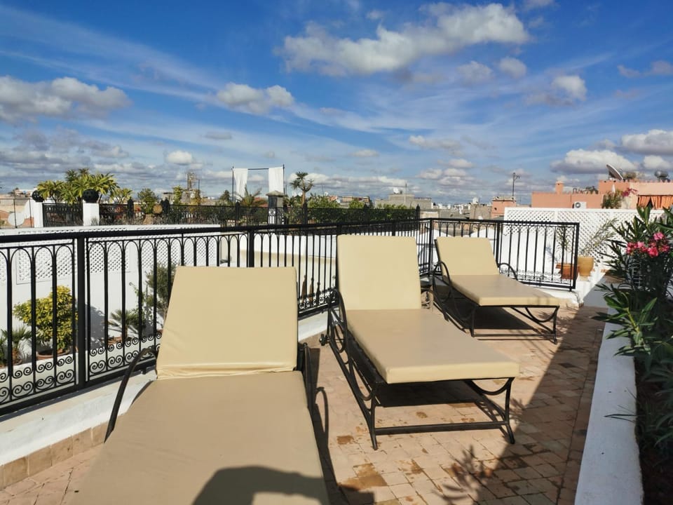 Patio, View (from property/room), Balcony/Terrace, Balcony/Terrace, sunbed