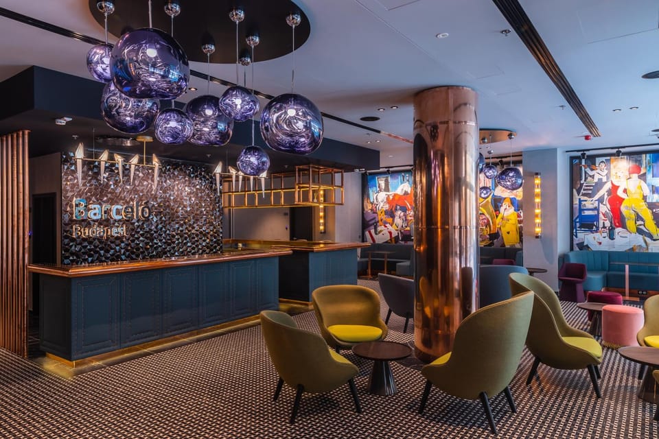 Lounge or bar
