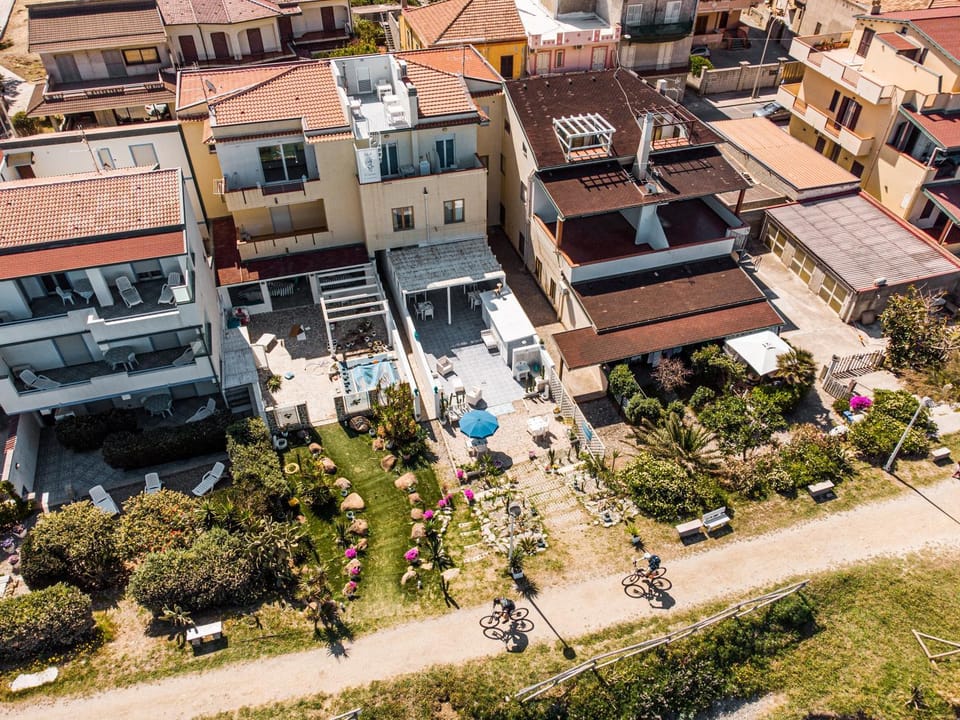 Property building, Bird's eye view, View (from property/room), View (from property/room), Balcony/Terrace, Balcony/Terrace