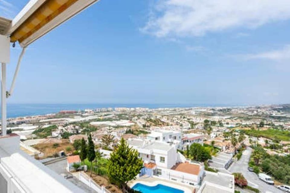 Pool view, Sea view, Swimming pool
