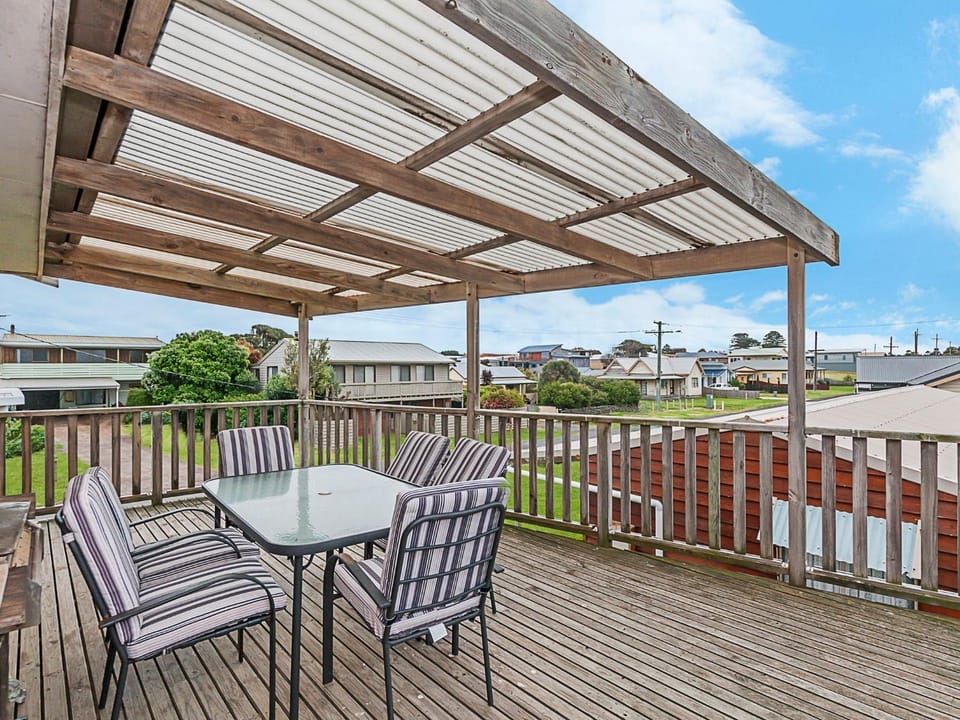 Ambience By The Sea House in Port Fairy
