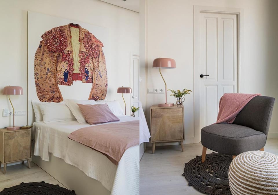 Bed, Living room, Decorative detail, Bedroom