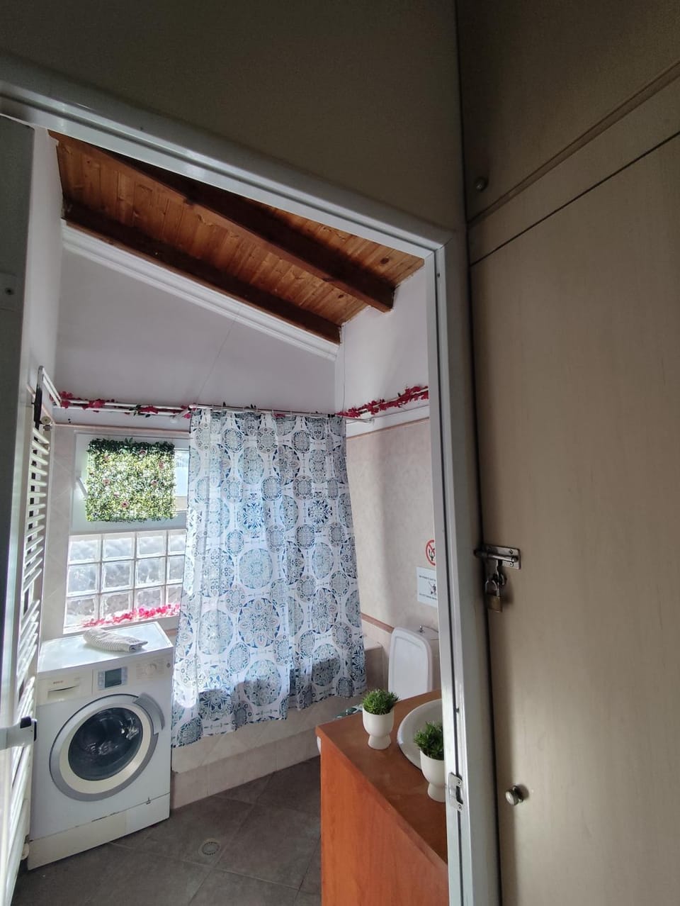 Near AirportAnd metropolitan Penelopi Cozy Home Apartment in East Attica Regional Unit, Greece