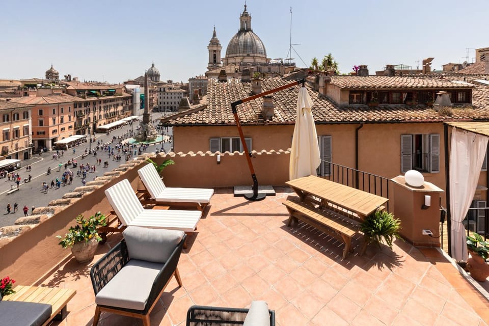 Patio, Balcony/Terrace, City view, Street view