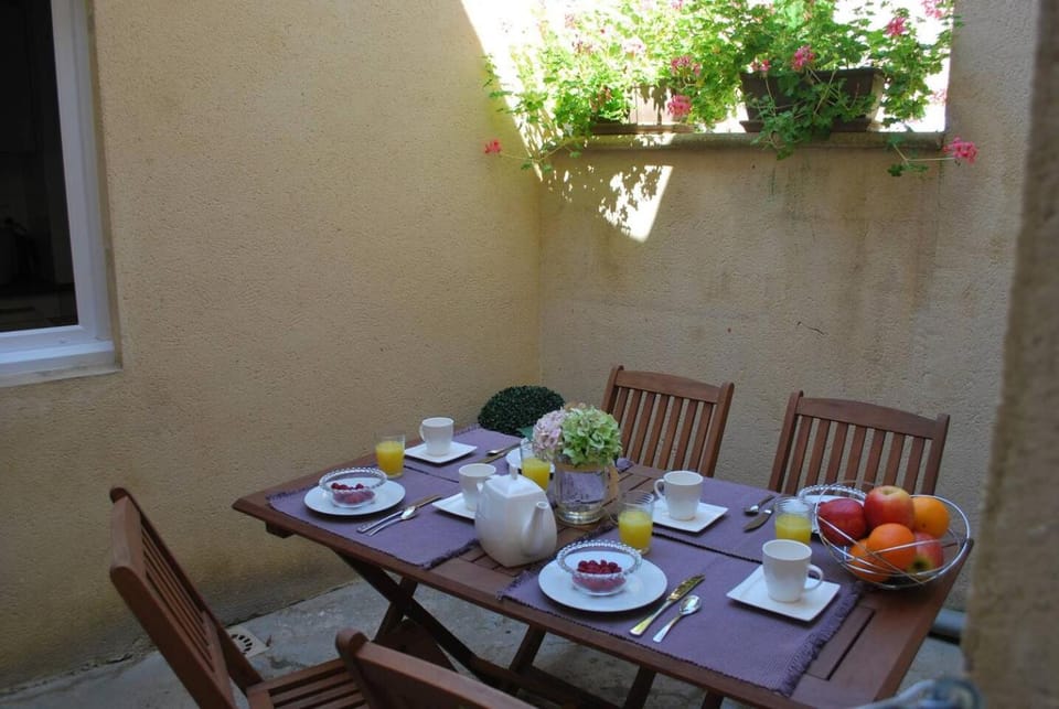 Patio, Balcony/Terrace