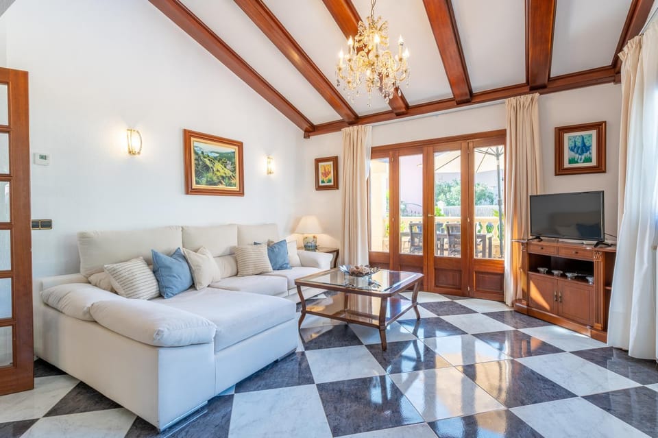 Property building, Living room