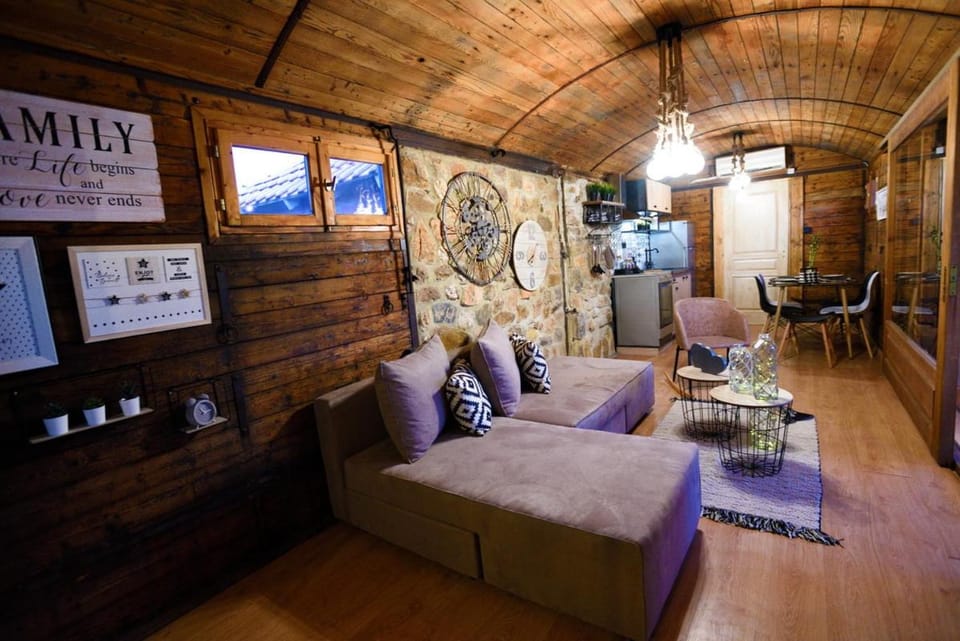 Los vagones Country House in Halkidiki