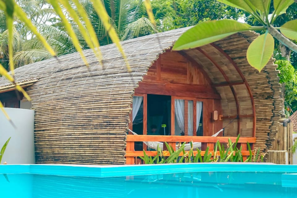 Pool view, Swimming pool, Swimming pool