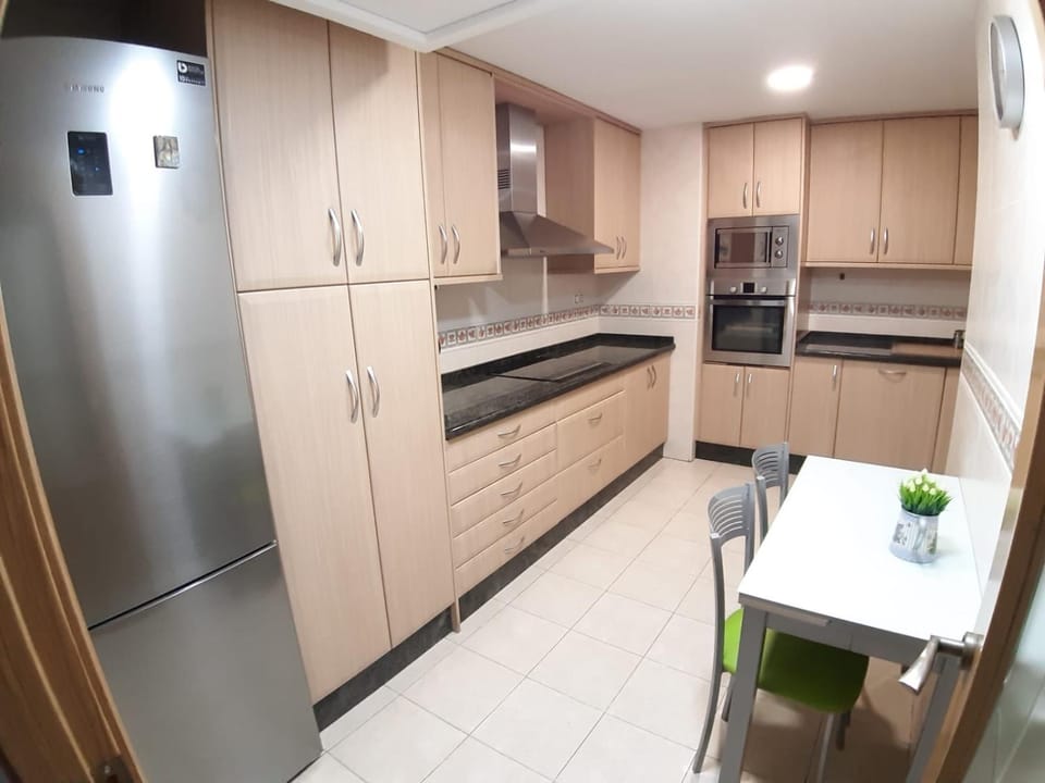 Apartamento Grande - Castillo Santa Barbara Apartment in Alicante