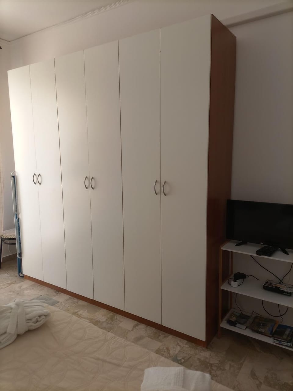 wardrobe
