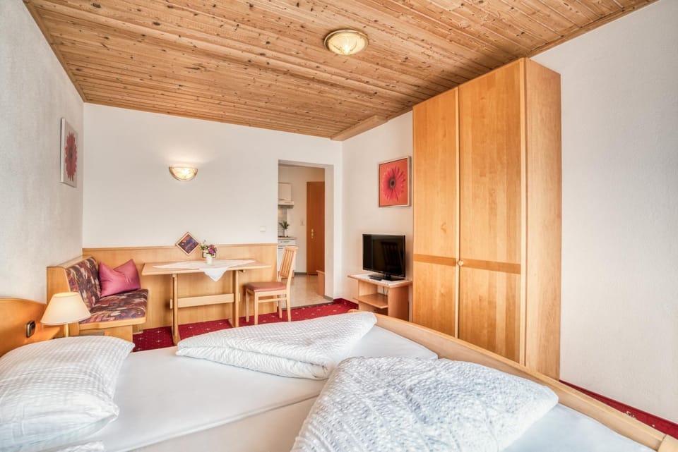 Pension Weirather Bed and Breakfast in Tyrol