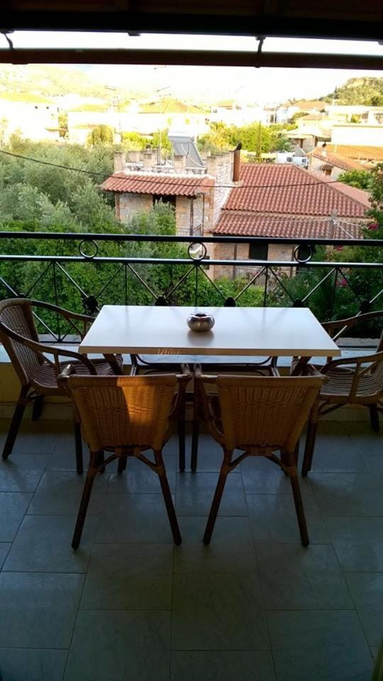 Maini Studios Hotel in Stoupa