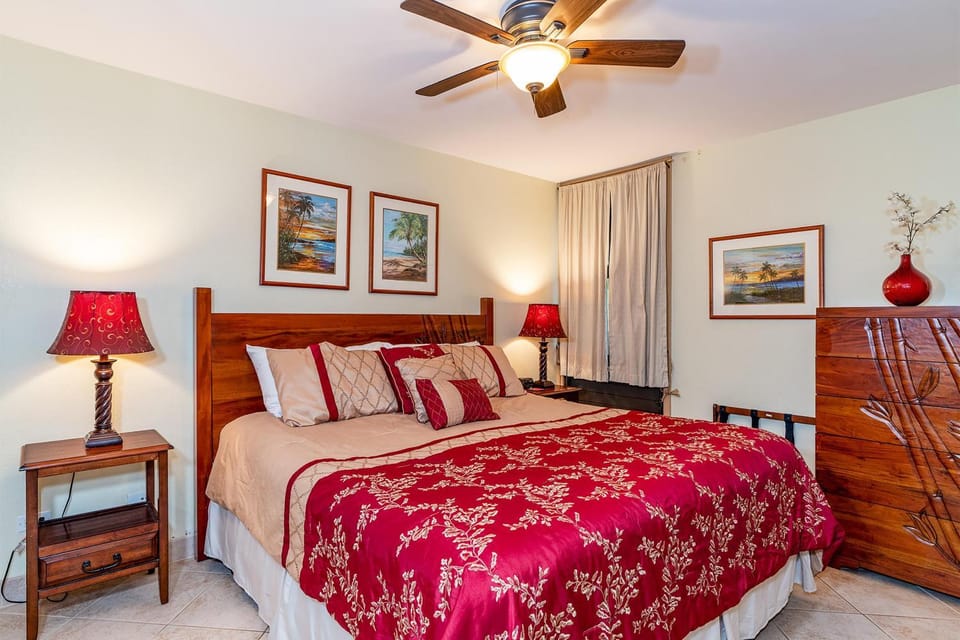 Kamaole Sands 2-204 - Ocean View Condo, AC, Wi-Fi House in Wailea