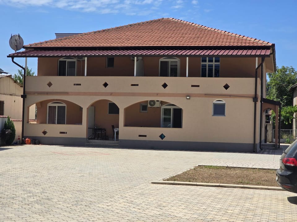 Vila Cattleya Bed and Breakfast in Ulcinj Municipality