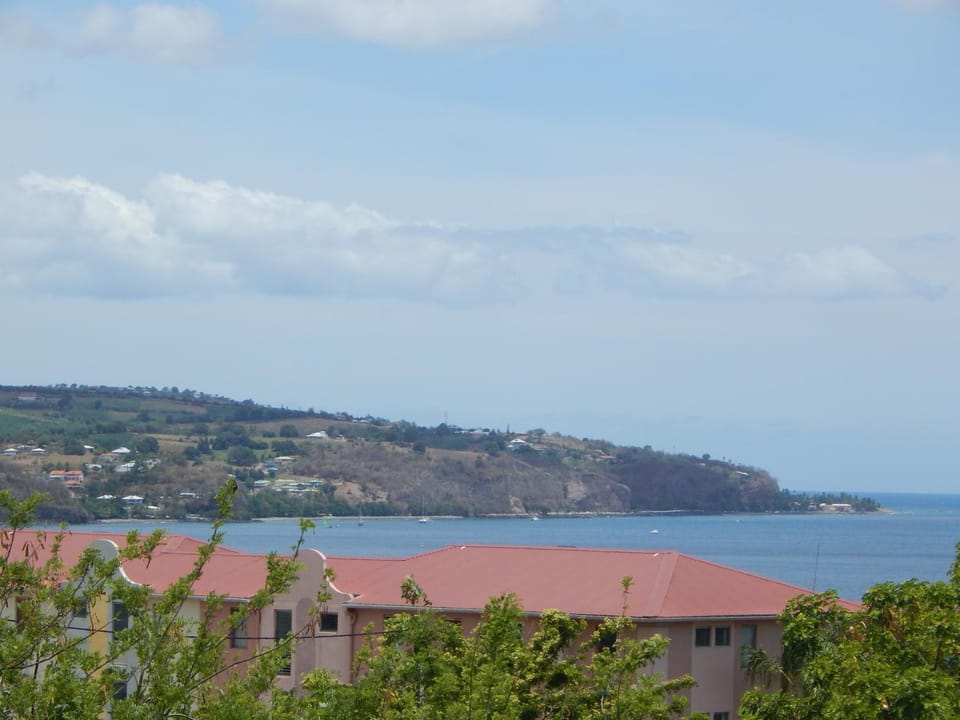 City view, Sea view