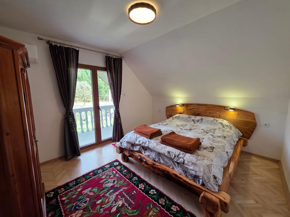 Bed, Photo of the whole room, Bedroom, wardrobe