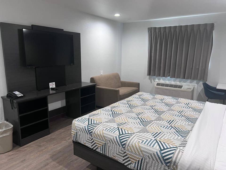 TV and multimedia, Bedroom