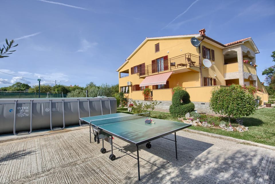 Property building, Garden, Table tennis, Swimming pool