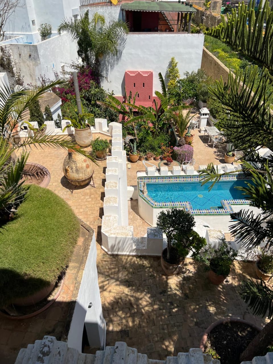 Bird's eye view, Swimming pool