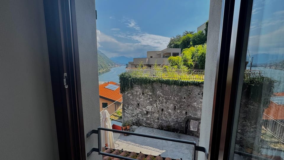 View (from property/room), View (from property/room), Lake view, Lake view, Inner courtyard view